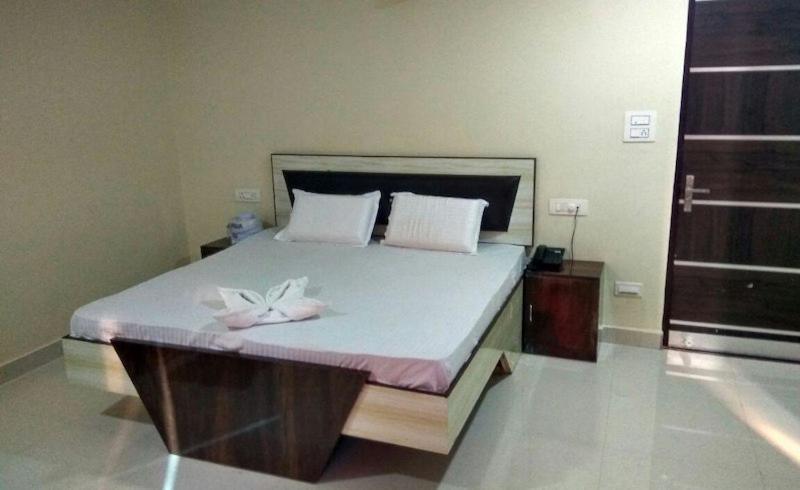 Hotel Sukh Sagar قاليور المظهر الخارجي الصورة